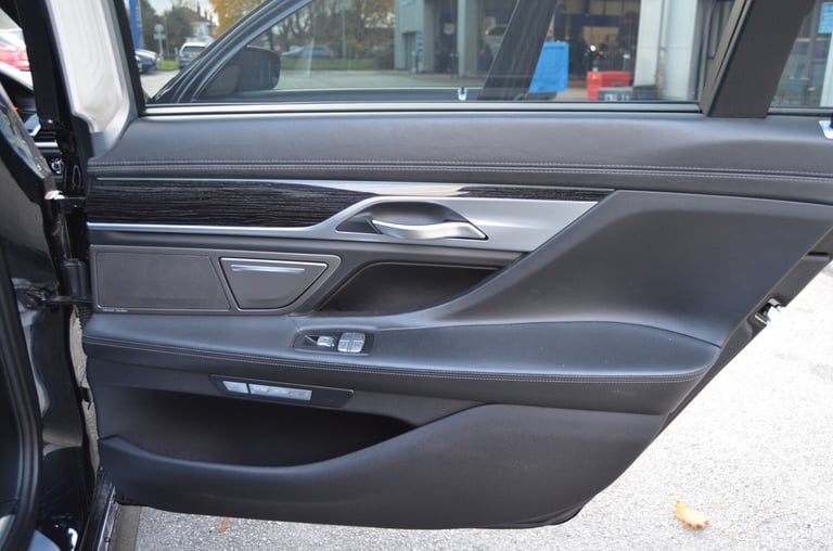 2016 BMW 7 Series 730Ld M Sport 4dr Auto SALOON Diesel Automatic