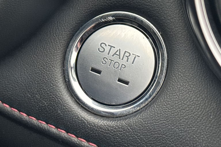 2024 MG MG HS 103407 Hatchback Automatic