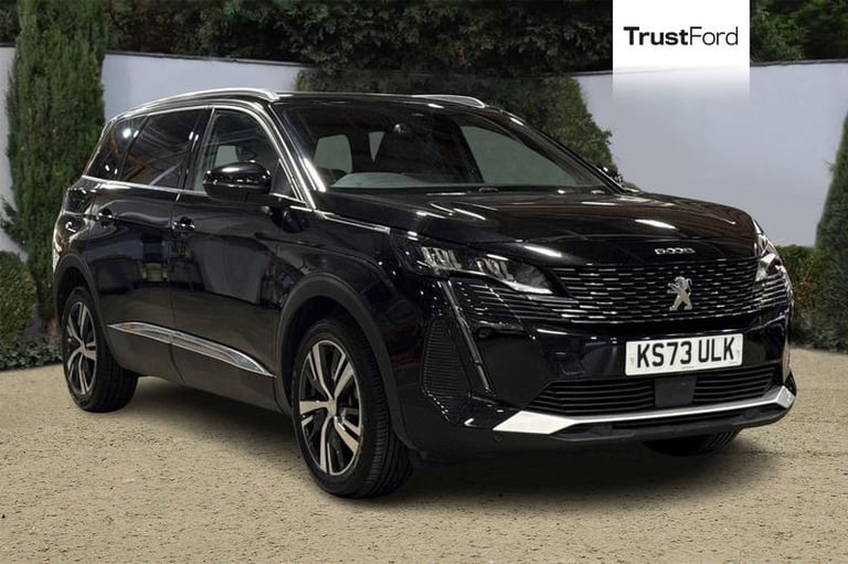 image for 2023 Peugeot 5008 1.2 Hybrid 136 Allure Premium+ 5dr e-DSC6 HATCHBACK PETROL Semi Automatic