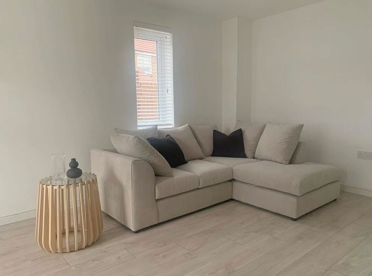 image for New DYLAN Sofa Cream Color Brand New ~~ Same Day Delivery L Shape Corner Sofa 