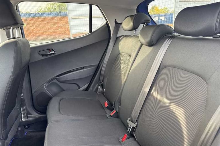 2019 Hyundai i10 1.0 Play Hatchback 5dr Petrol Manual Euro 6 (67 ps) Hatchback Petrol Manual