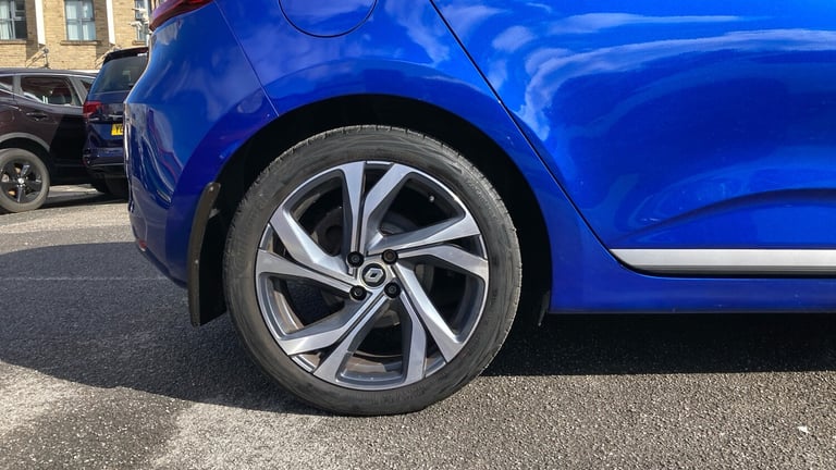 2022 Renault Clio 1.6 E-TECH Hybrid 140 RS Line 5dr Auto HATCHBACK PETROL/ELECTRIC Automatic