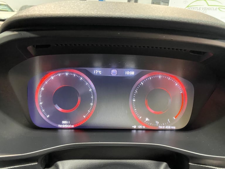  Volvo XC40 2.0 D3 R-Design Auto Euro 6 (s/s) 5dr Diesel Automatic