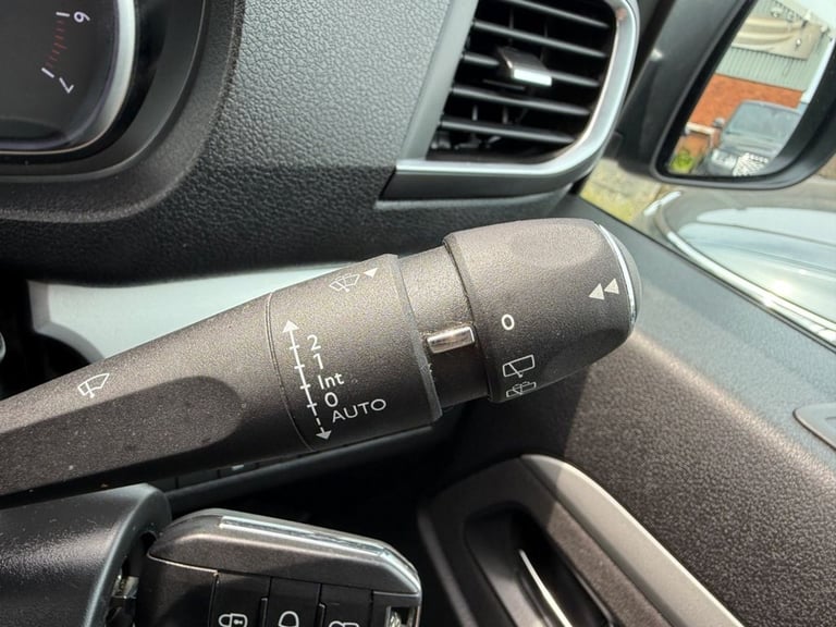 2021 Toyota PROACE CITY Verso 2.0D 140 Shuttle Long 5dr MPV DIESEL Manual