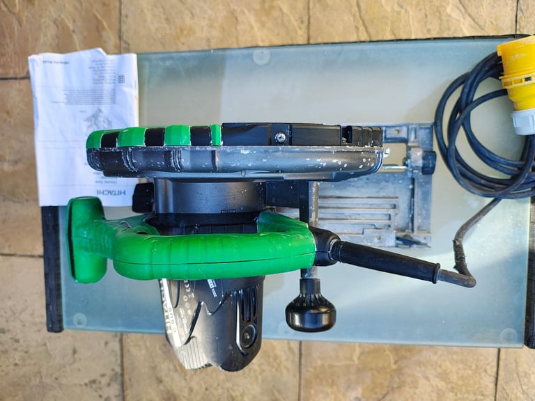 Hitachi large depth saw 110v