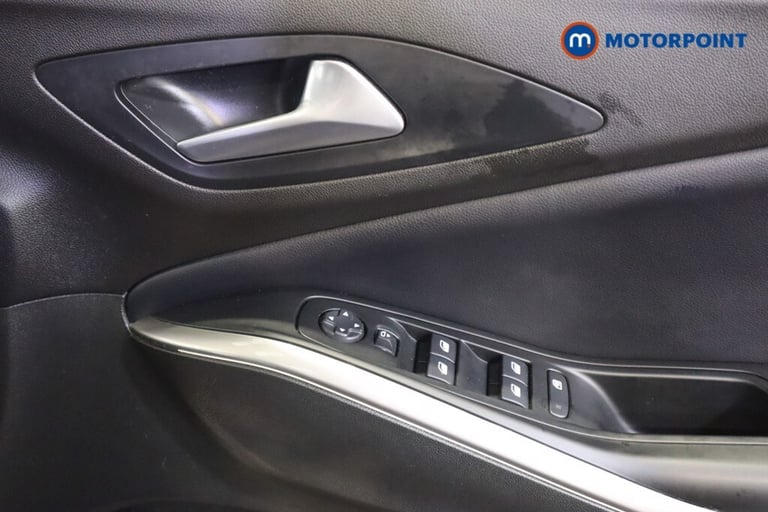 2022 Vauxhall Grandland 1.5 Turbo D Ultimate 5dr Auto HATCHBACK DIESEL Automatic