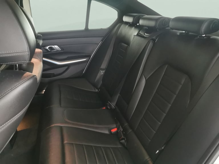 2021 BMW 3 Series 2.0 330e 12kWh M Sport Saloon 4dr Petrol Plug-in Hybrid Auto xDrive Euro 6  Sal...