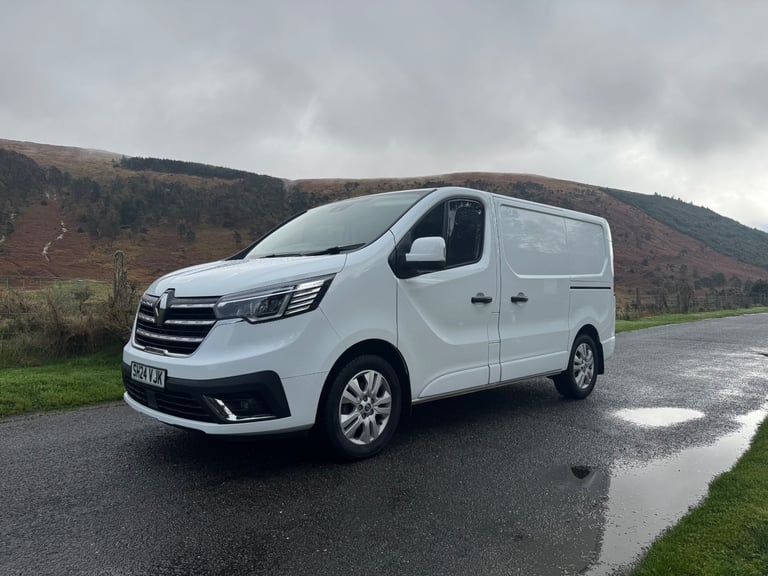 Renault, TRAFIC, Panel Van, 2024, Manual, 1997 (cc)