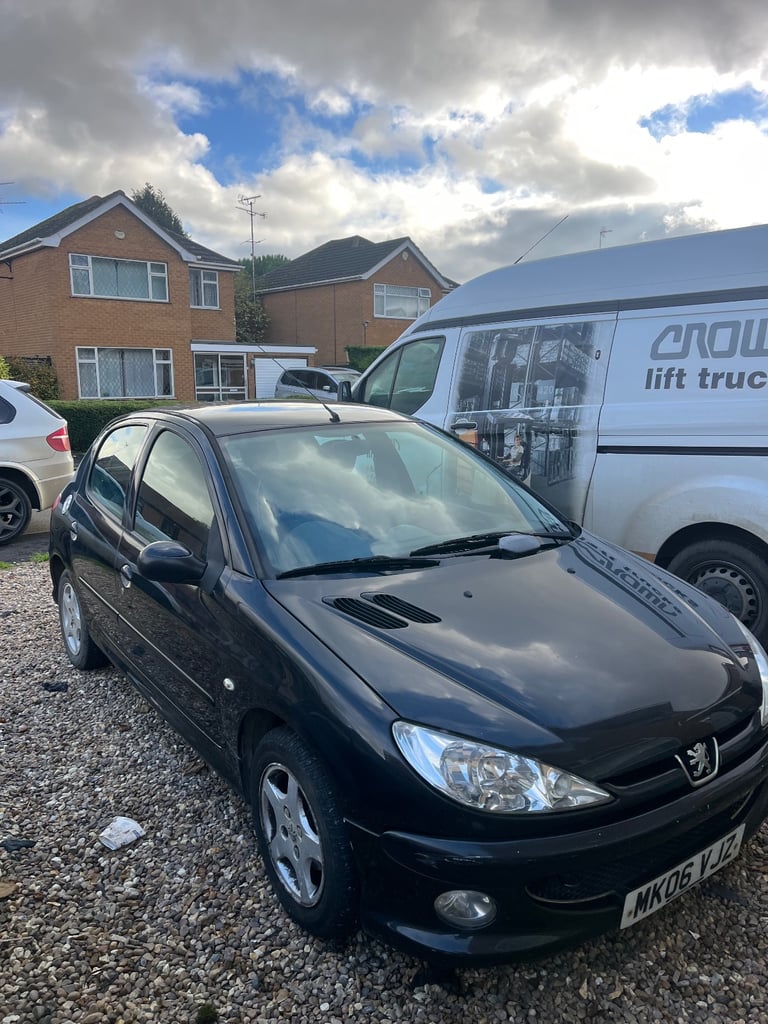 Peugeot, 206, Hatchback, 2006, Manual, 1124 (cc), 5 doors