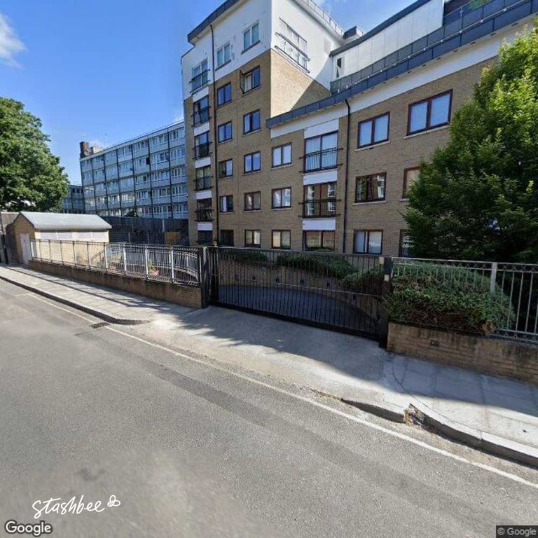 Parking Space to rent in London (N1) | Stashbee