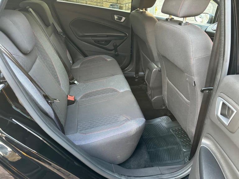 2017 Ford Fiesta 1.0T EcoBoost ST-Line Euro 6 (s/s) 5dr HATCHBACK Petrol Manual