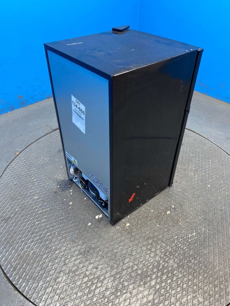 Igenix IG347FFB 96 Litre Under Counter Fridge Freezer