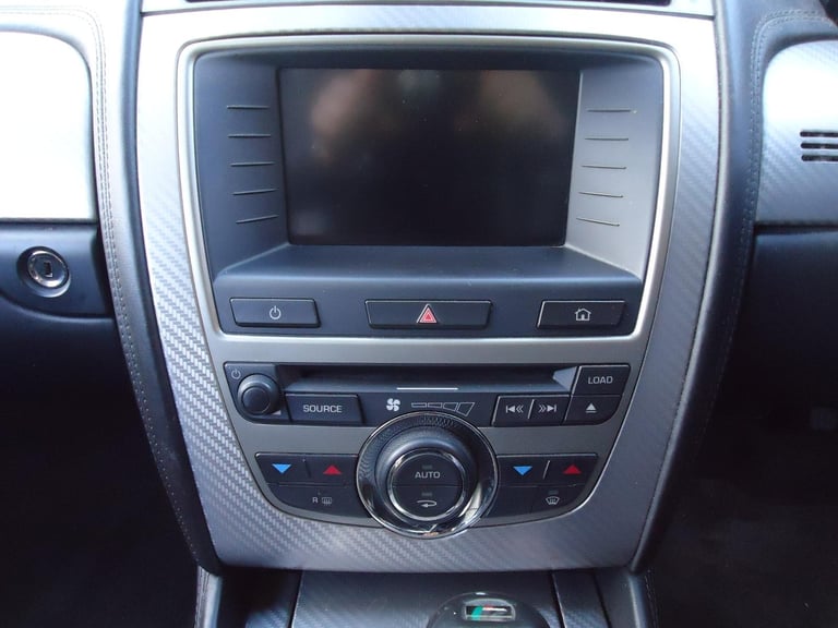 Jaguar XKR