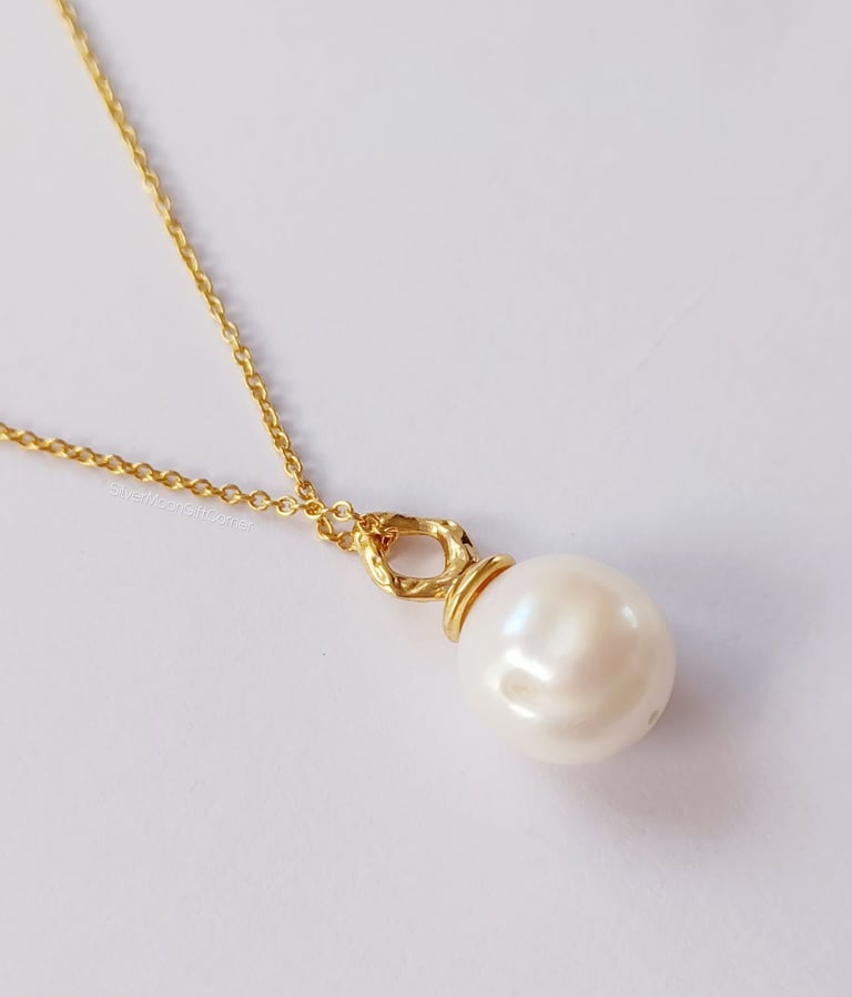 24K Gold Plated Large Genuine Pearl Necklace for Women Elegant Minimalist