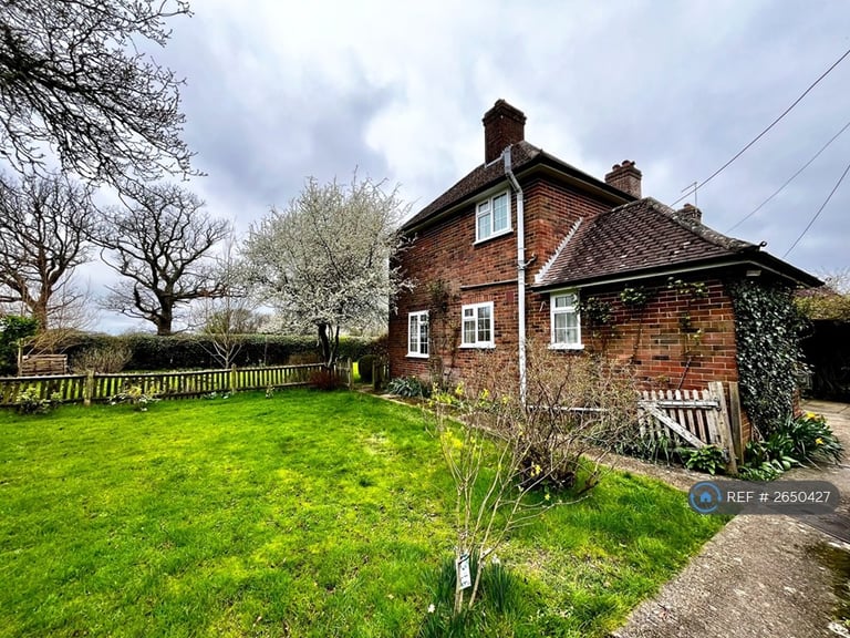image for 2 bedroom house in Little Champions Farm Cottages, West Grinstead, Horsham, RH1 (2 bed) (#2650427)