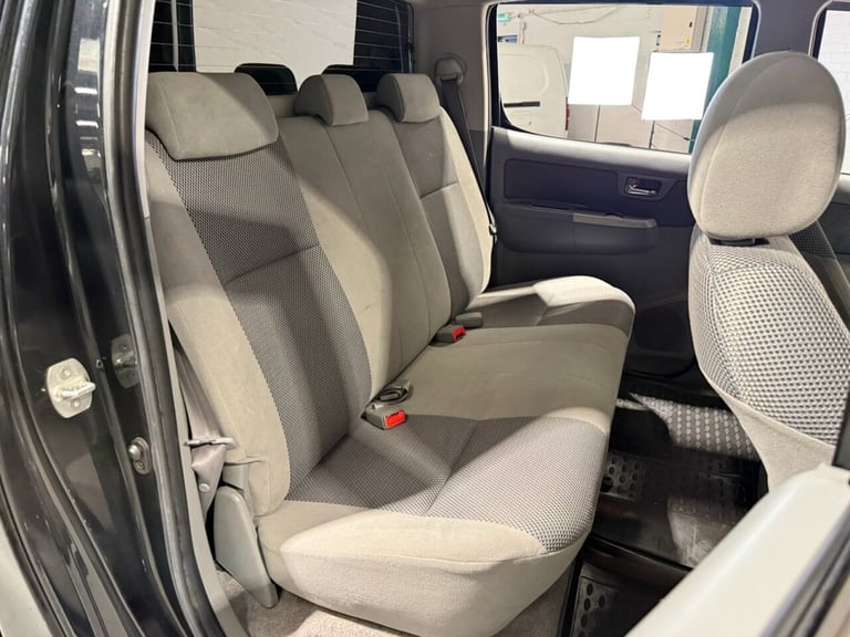 2010 60 TOYOTA HI-LUX 2.5 D-4D HL3 PICKUP 4DR DIESEL MANUAL 4WD (194 G/KM, 144 B