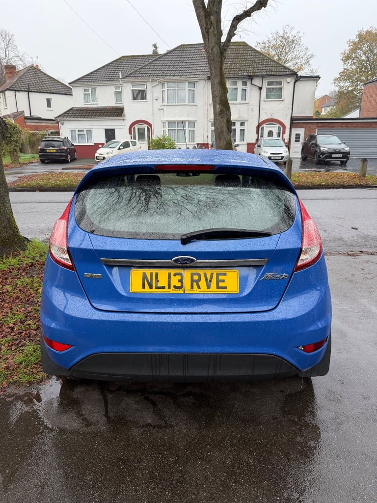 2013 Ford Fiesta Hatchback  Manual, 1498 (cc), 5 doors