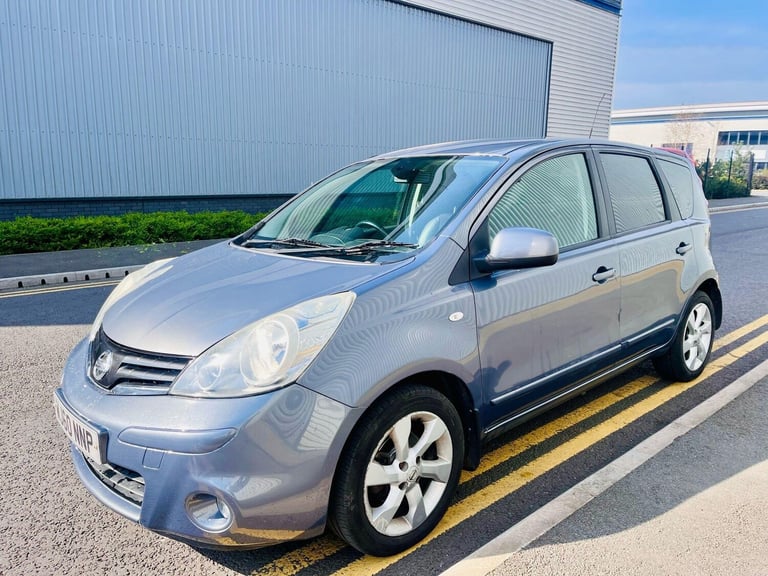2010 Nissan Note 1.6 16V Tekna Auto Euro 4 5dr MPV Petrol Automatic