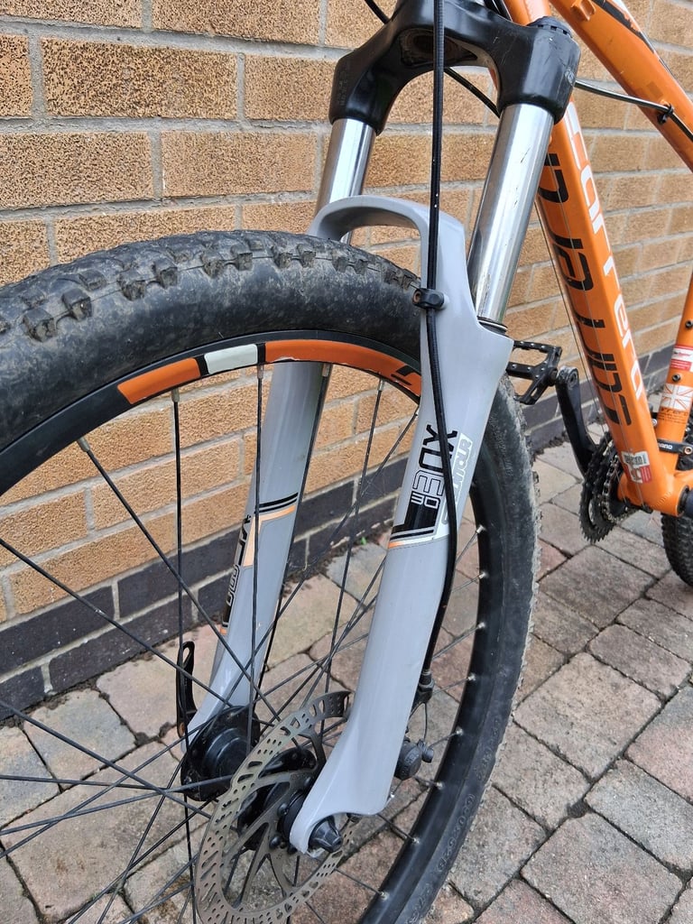 Orange carrera open to offers