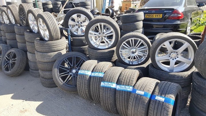OPN 7 DAYS ** MATCHING PAIRS & SETS BRANDED PWORN TYRES ALL SIZES IN STOCK#PUNCT-REP £15 TAXI £10
