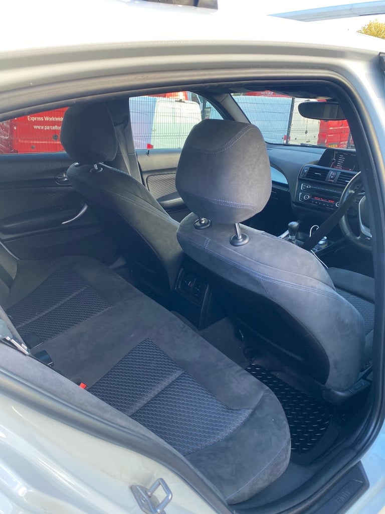 BMW, 1 SERIES, Hatchback, 2013, Manual, 1995 (cc), 5 doors