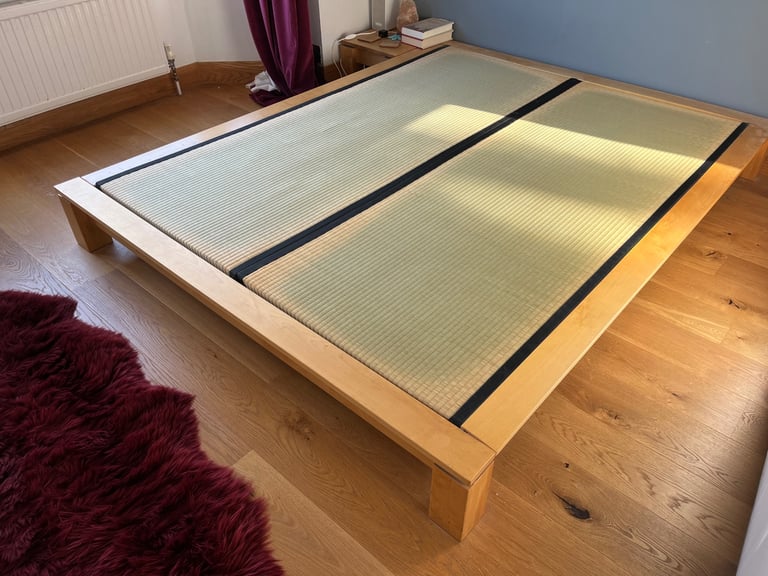 image for Futon Company Kingsize bed frame with Tatami rice mats