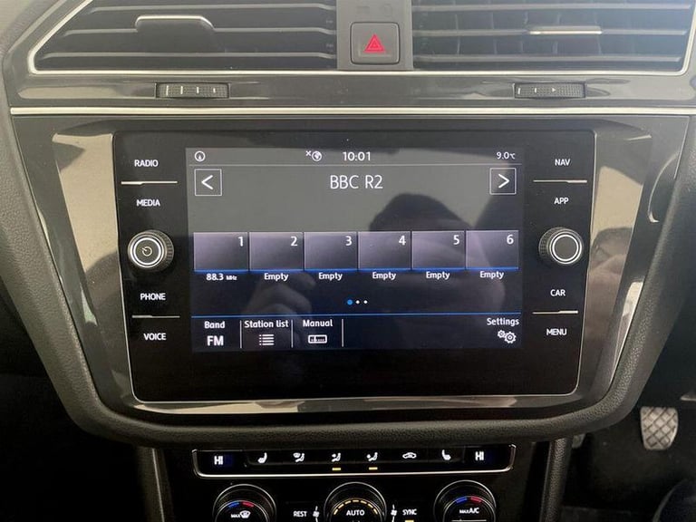 2020 Volkswagen Tiguan 2.0 TDi 150 4Motion SEL 5dr ESTATE DIESEL Manual