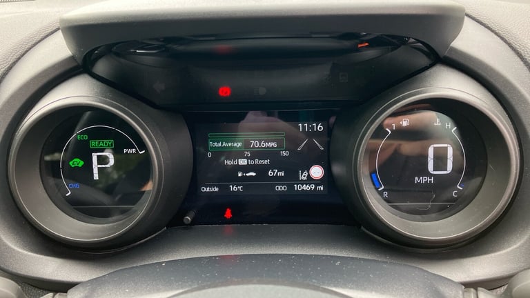 2023 Toyota Yaris 1.5 Hybrid Design 5dr CVT Hybrid Hatchback Hatchback Hybrid Automatic
