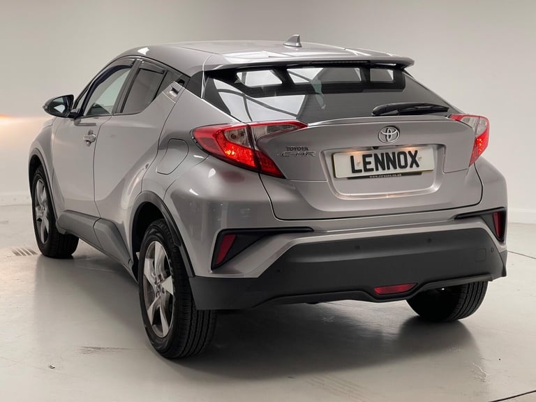 2018 Toyota C-HR 1.2 VVT-i Icon Euro 6 (s/s) 5dr HATCHBACK Petrol Manual