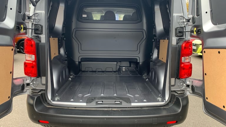 2024 Citroen Dispatch 2.0 BlueHDi 1200 Enterprise Edition M Crew Van Double Cab 6dr Diesel EAT8 M...