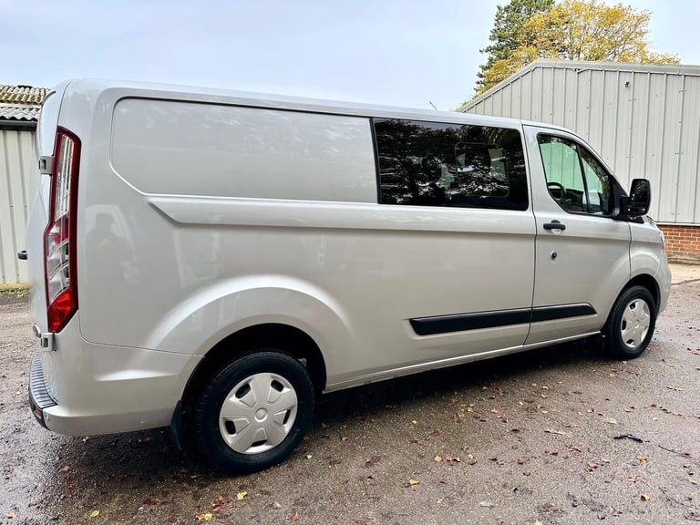 2019 Ford Transit Custom 2.0 EcoBlue 130ps Low Roof D/Cab Trend Van PANEL VAN DIESEL Manual