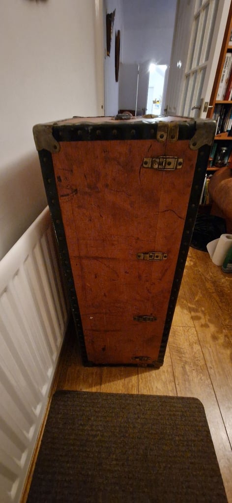 Large Chest / Overpond Trunk 1940s wood Metal Storage / Coffee Table 36"