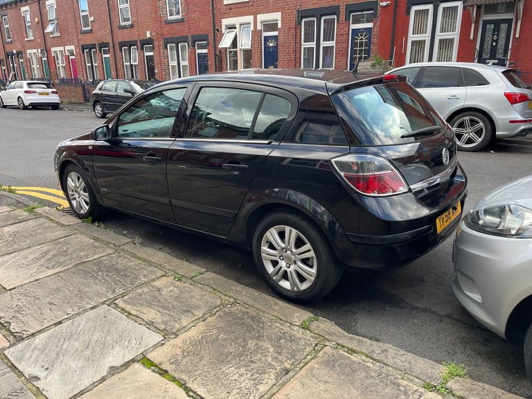 Vauxhall, ASTRA, ELITE AUTOMTIC 2009 11 months mot