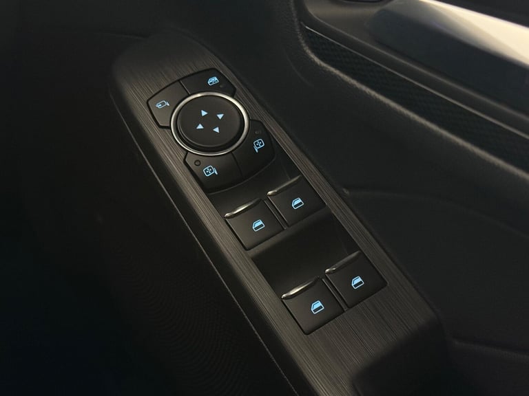 2022 Ford Kuga 2.5 EcoBoost Duratec 14.4kWh ST-Line CVT Euro 6 (s/s) 5dr HATCHBACK Petrol/Electri...