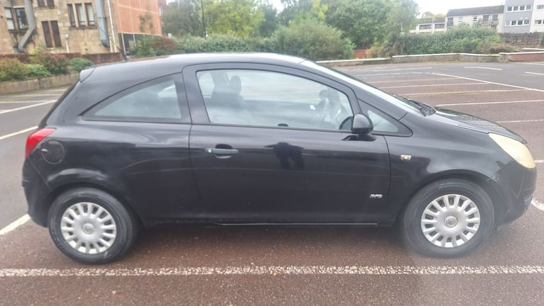 VAUXHALL CORSA 998cc 2010 54K LOW MILEAGE £1295 