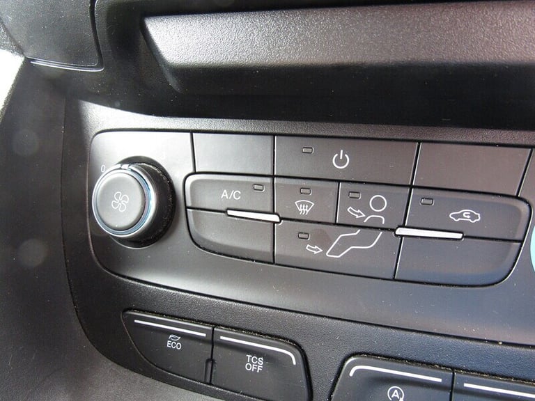 2021 Ford Transit Connect 230 EcoBlue L2 LWB KOMBI CREW VAN 5 SEATS WITH AIR CON EURO 6 1.5 6dr C...