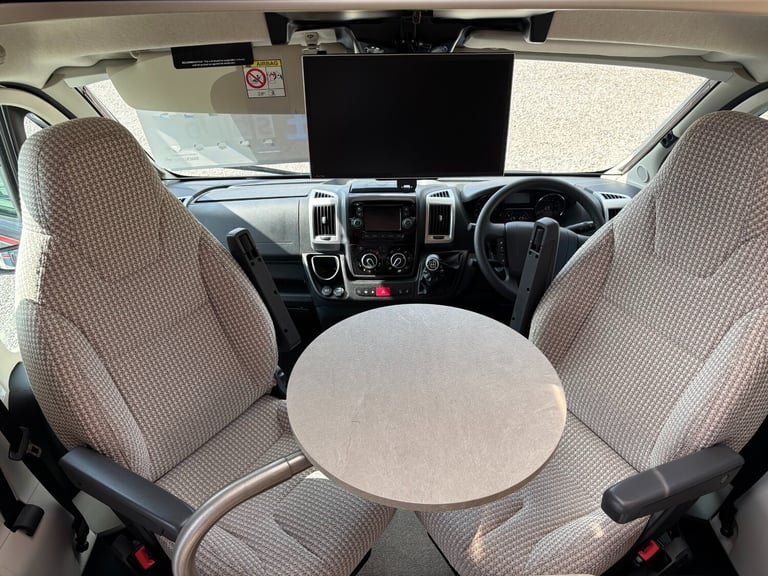 Auto Trail Tracker FB Motorhome. Fiat Ducato 150 BHP