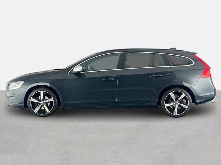 2017 Volvo V60 D2 [120] R DESIGN Nav 5dr Estate DIESEL Manual