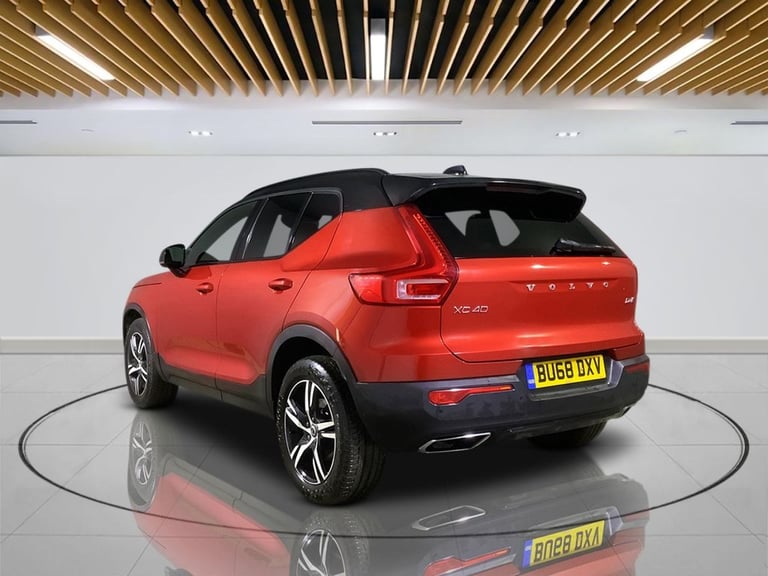 2018 Volvo XC40 2.0 D4 R-Design SUV 5dr Diesel Auto AWD Euro 6 (s/s) (190 ps) ESTATE Diesel Autom...