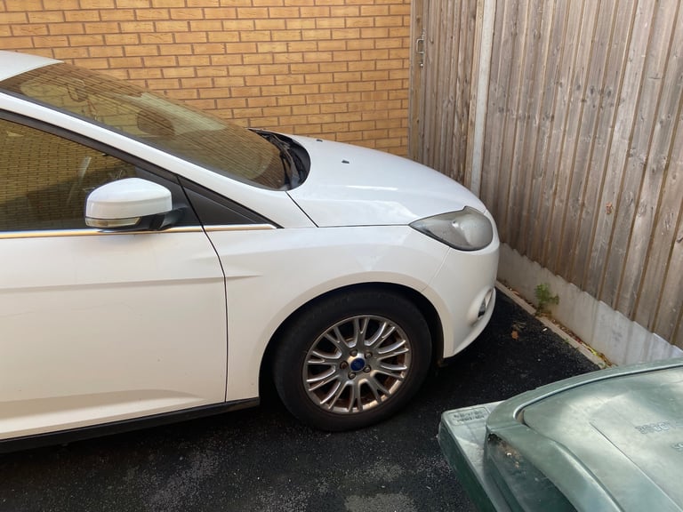Ford, FOCUS, Hatchback, 2011, Manual, 1596 (cc), 5 doors