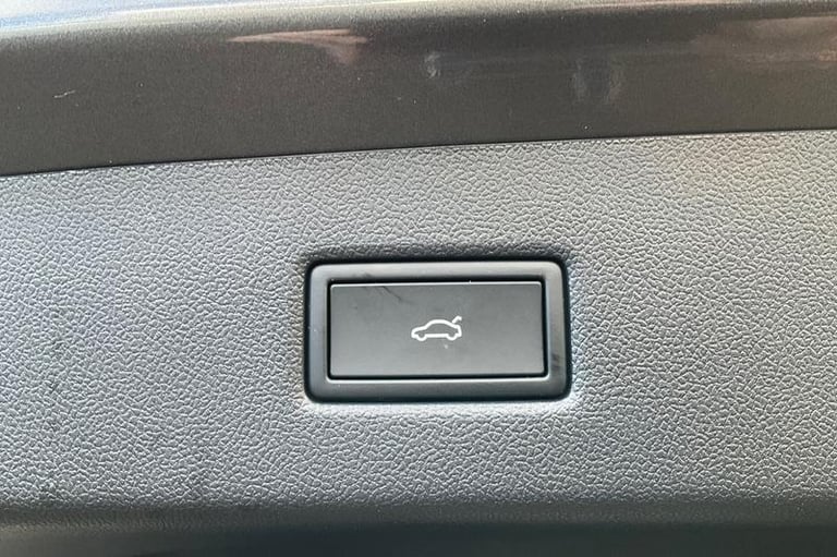 2025 Ford Explorer 250kW Premium 79kWh AWD 5dr Auto HATCHBACK ELECTRIC Automatic