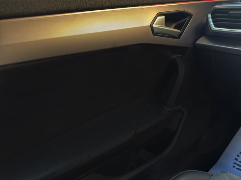 2021 SEAT Leon 1.5 eTSI MHEV FR Sport Estate 5dr Petrol Hybrid DSG Euro 6 (s/s) (150 ps) Estate P...