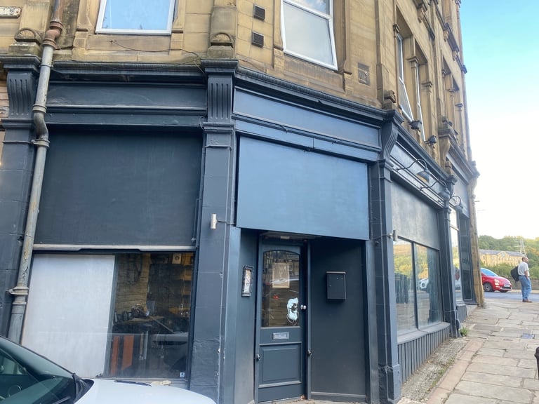 SHOP TO RENT IN HALIFAX HX1 1XQ