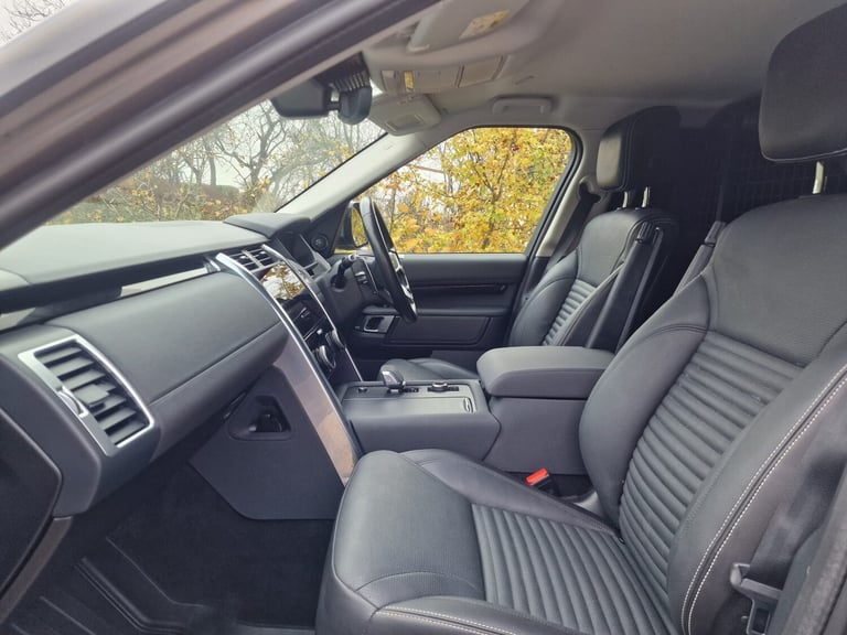 2021 Land Rover Discovery 3.0 D300 SE Commercial Auto PANEL VAN Diesel Automatic