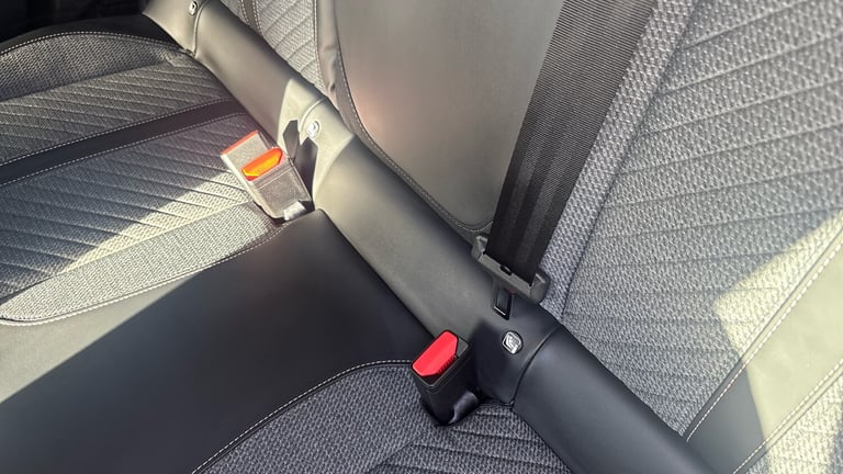 2025 Peugeot 208 1.2 Hybrid 110 Allure 5dr e-DSC6 Petrol Hatchback Hatchback Petrol Automatic