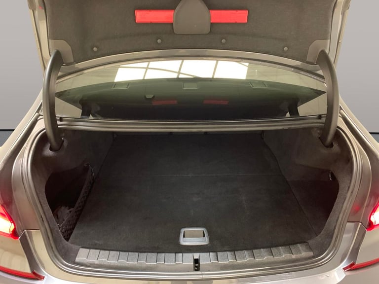 2020 BMW 3 Series 2.0 330e 12kWh M Sport Saloon 4dr Petrol Plug-in Hybrid Auto Euro 6 (s/s) ( Sal...