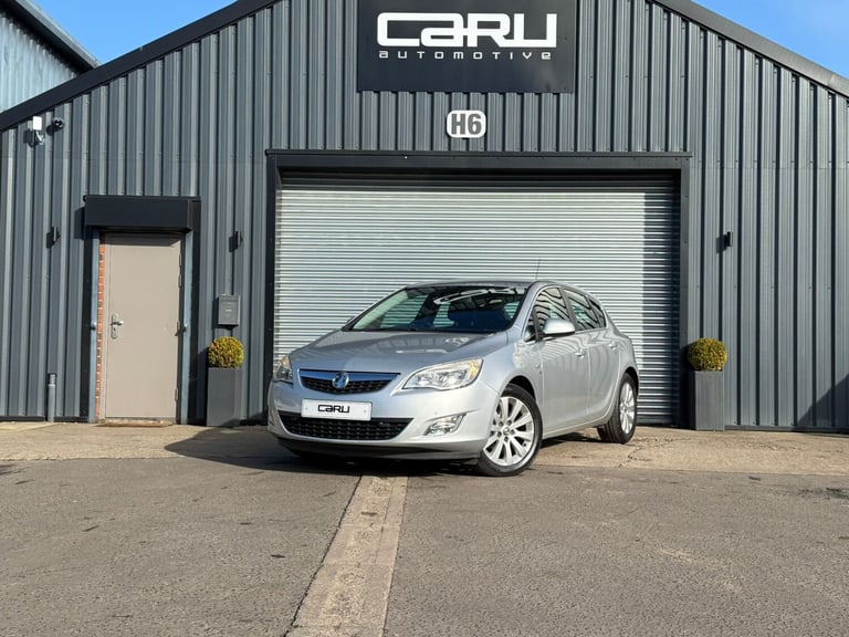 image for 2011 Vauxhall Astra 2.0 CDTi 16V Elite 5dr Auto HATCHBACK Diesel Automatic