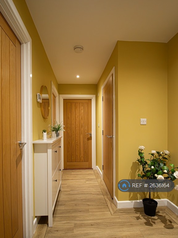 2 bedroom house in Enterprise House, Portsmouth, PO1 (2 bed) (#2636164)