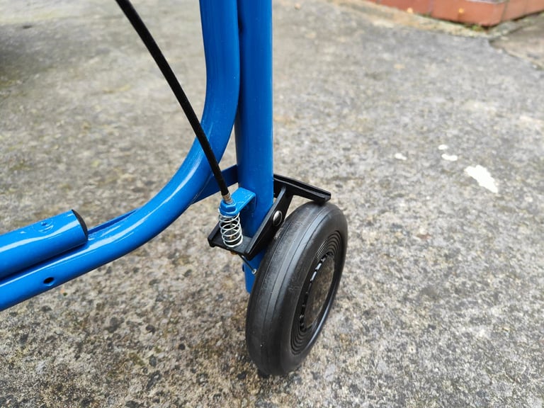 Lightweight walker (rollator) with 3 wheels folding