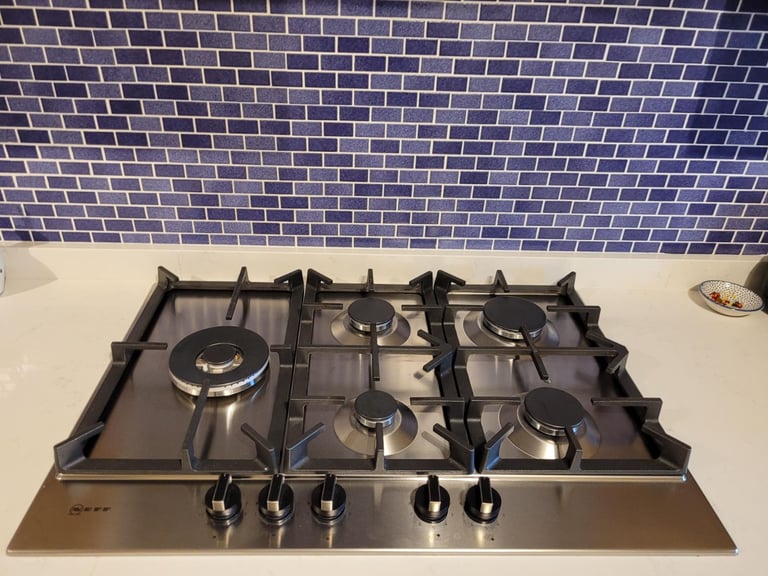 image for Neff N70 T27CIS8N0 5 burner gas hob